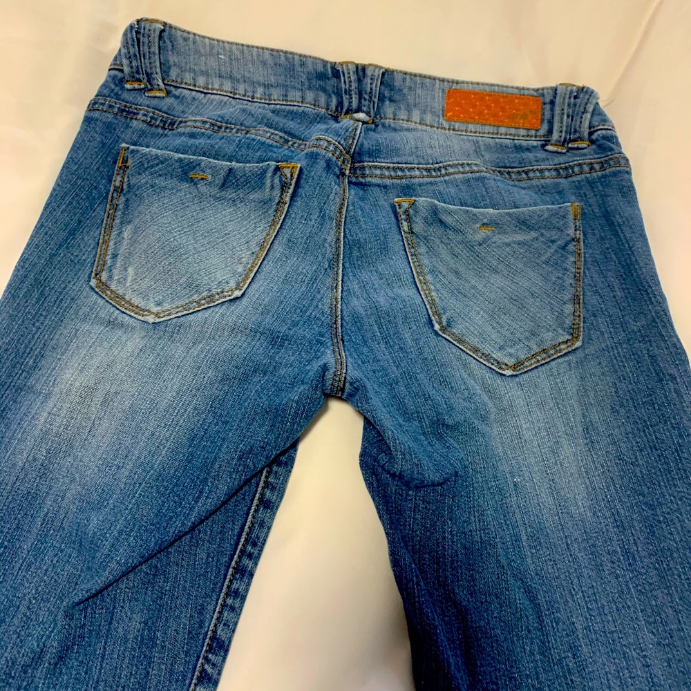 Jolt SZ. 1 distressed jeans